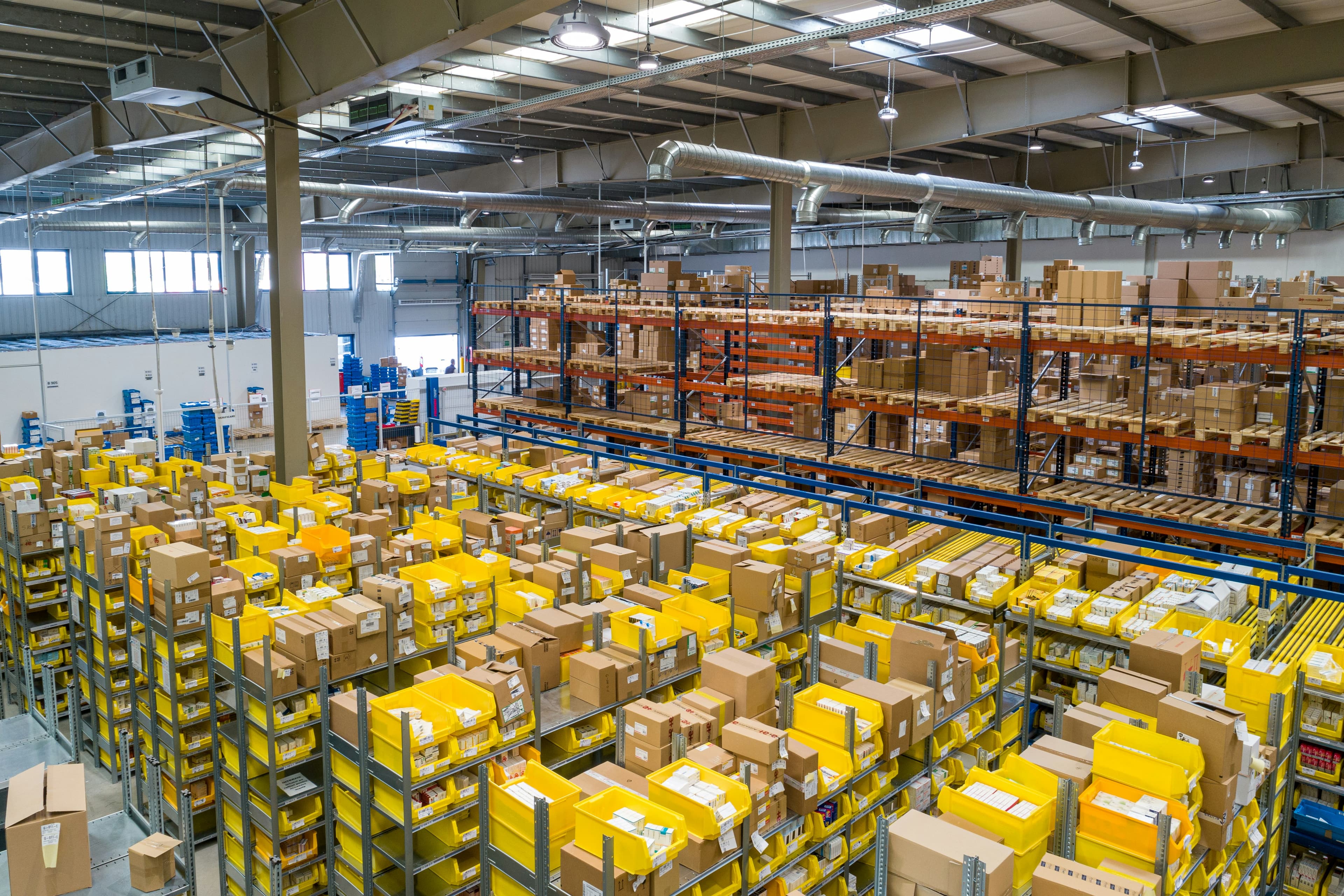 Automating Logistics: Robotics in the Warehouse